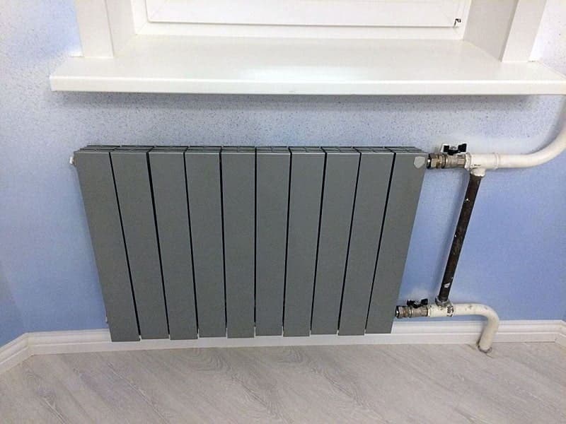 Шкаф для радиатора отопления